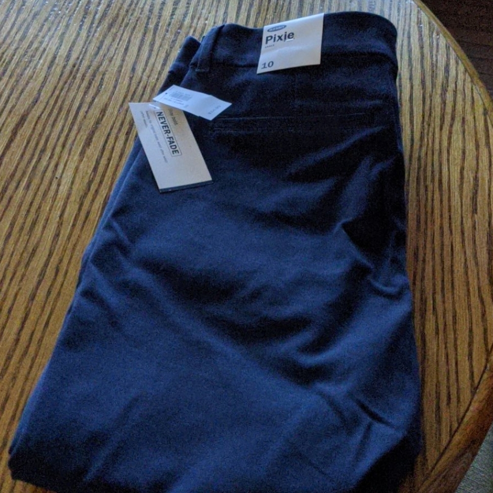Ankle length pants